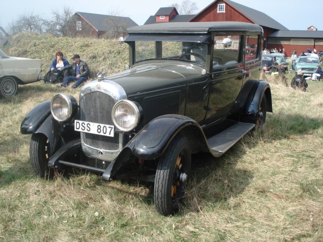 chryslercoach60.jpg